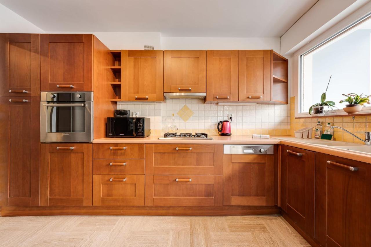 Le Carnot 84 - Beautiful T3 In The City Centre And Close To The Lake Apartment *